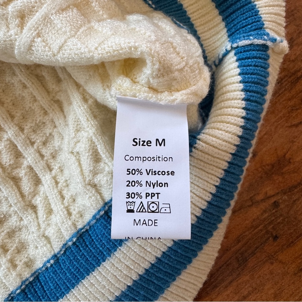 Father Figure CABLE KNIT KNICKS JERSEY vest sz M - Picture 5 of 5